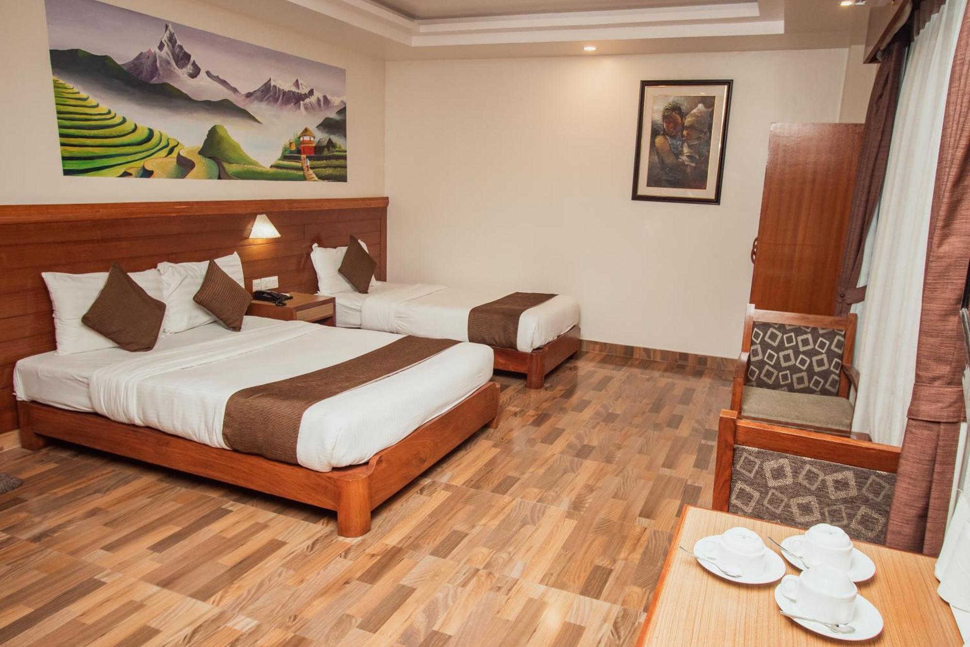 Mount View Pokhara Hotel Exterior foto